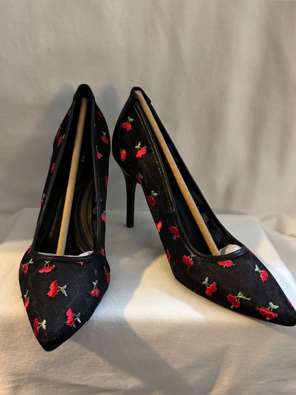 NWT BCBGeneration Cherry Heels